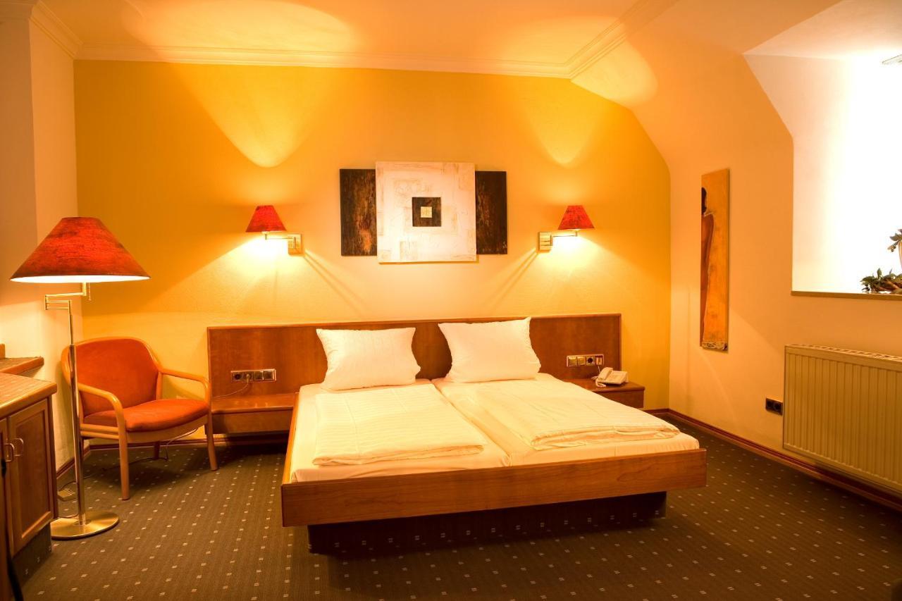 Parkhotel Volklingen Экстерьер фото