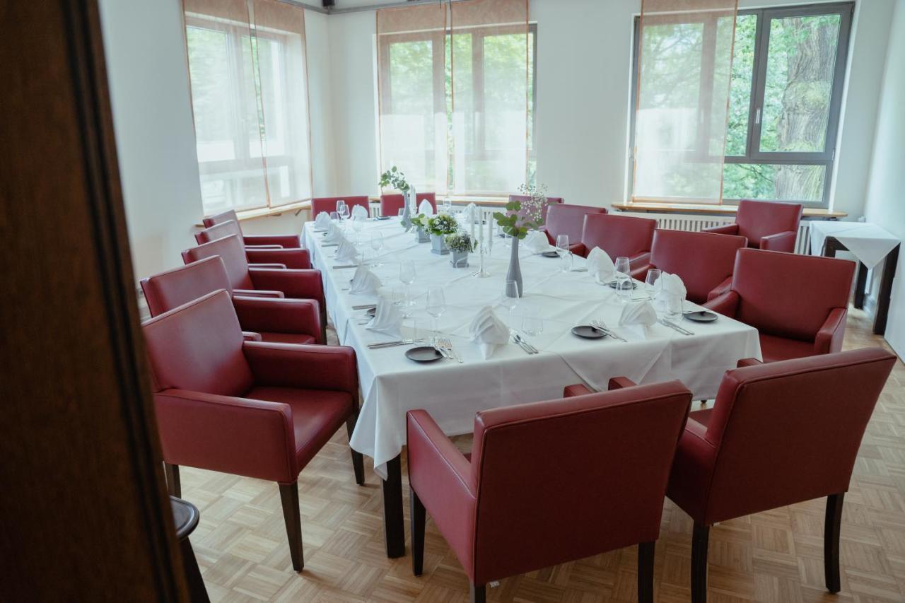 Parkhotel Volklingen Экстерьер фото