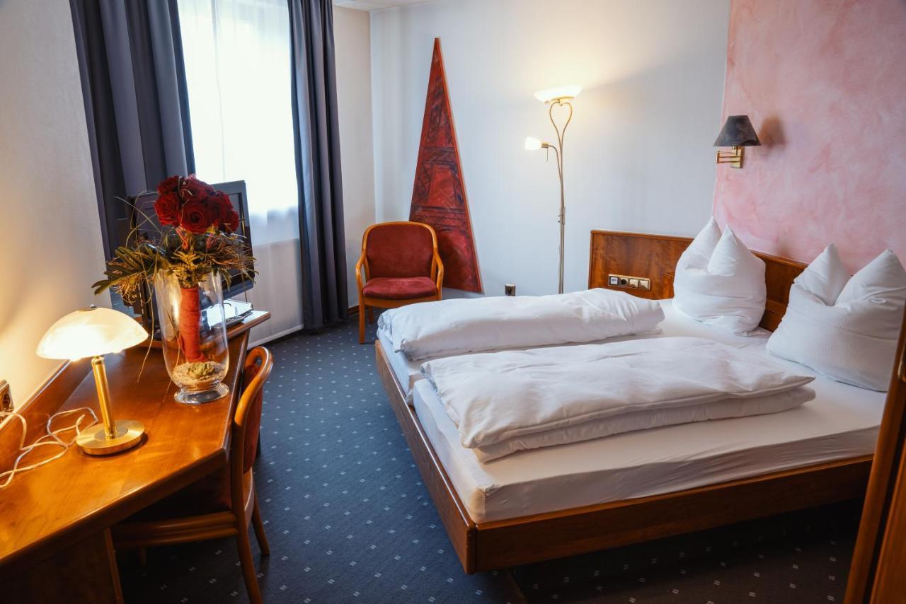 Parkhotel Volklingen Экстерьер фото