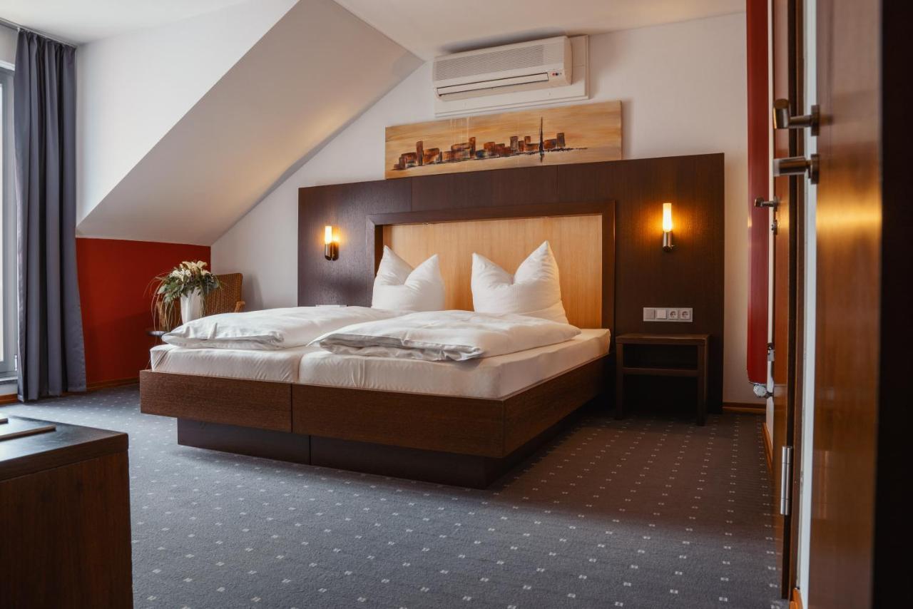 Parkhotel Volklingen Экстерьер фото